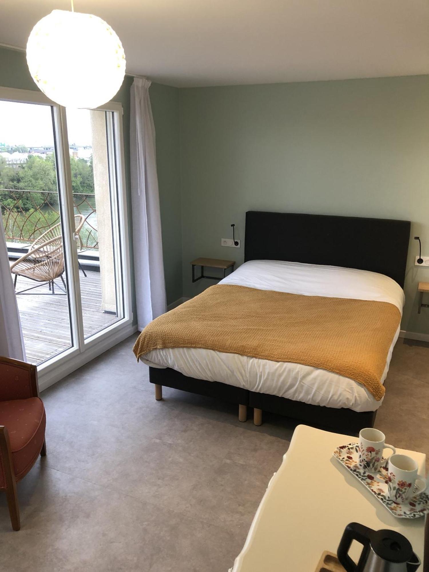 L'Atelier Sur Seine Bed & Breakfast Épinay-sur-Seine Dış mekan fotoğraf